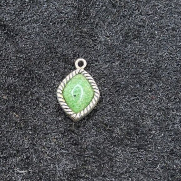 Vintage .925 Sterling Silver and Green Turquiose inset Charm - Picture 1 of 3